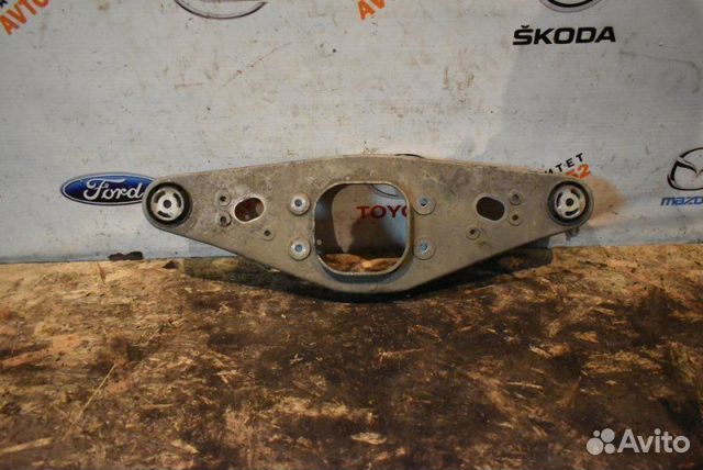 Кронштейн редуктора Mercedes-Benz E-Class W211