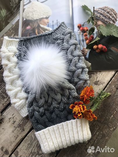 Комплект вязаный