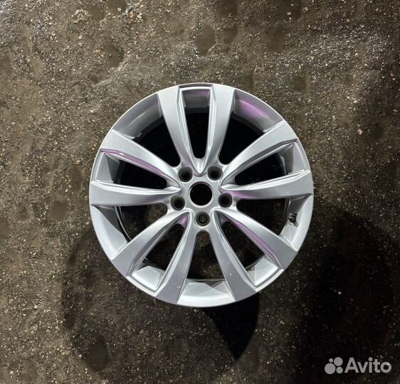 Литые диски R18 5x114.3 д1374