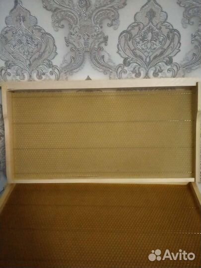 Рамка для ульев и пчел