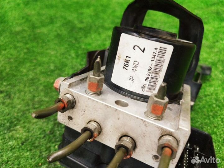 Блок ABS Suzuki Escudo/ Grand Vitara TD54W TD94W