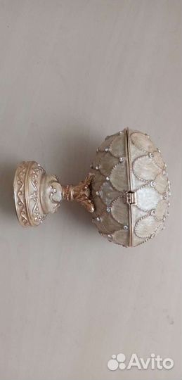 Сувенирная музыкальная шкатулка 