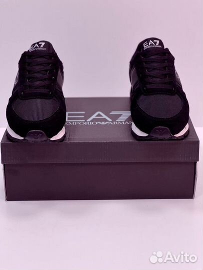 Кроссовки Armani