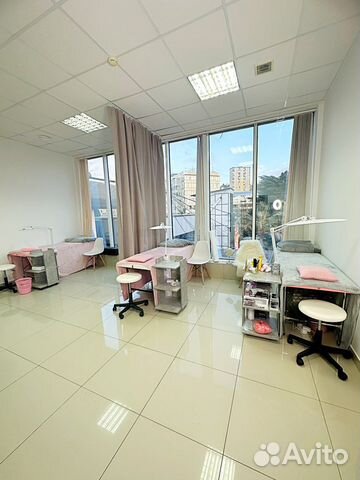 Аренда места кушетки лэшмейкера место Бровиста