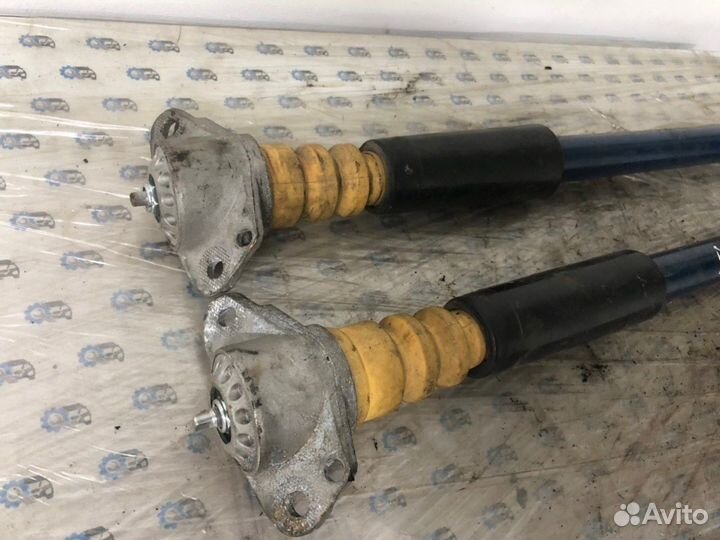 Амортизатор задний Volkswagen Golf 4 kombi 2001