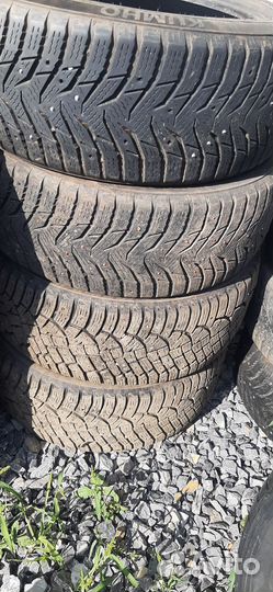 Kumho AutoPower 777A 205/95 R15