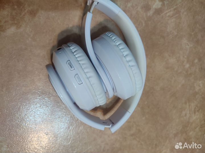 Беспроводные наушники