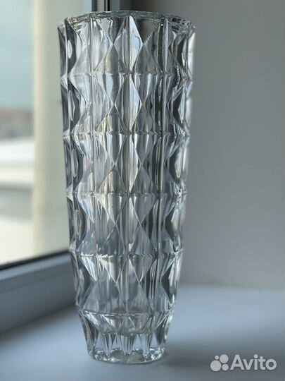 Ваза хрустальная