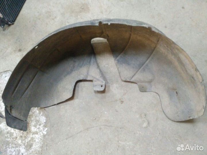 Подкрылок задний левый Skoda Octavia A5 2004-2013