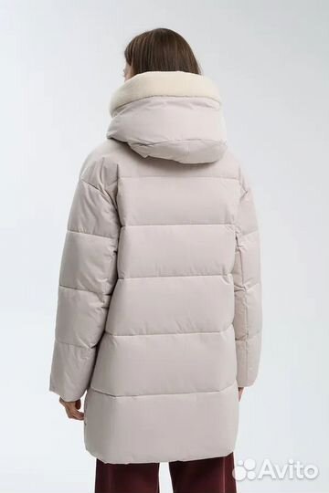 Пуховик женский
