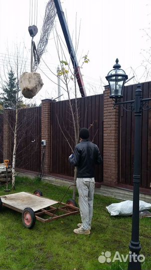 Ландшафтный дизайн.Благоустройсво.Пруд.Газон