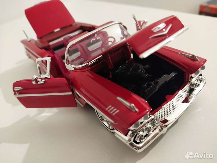 Модель 1:24, новая, металл, Chevy