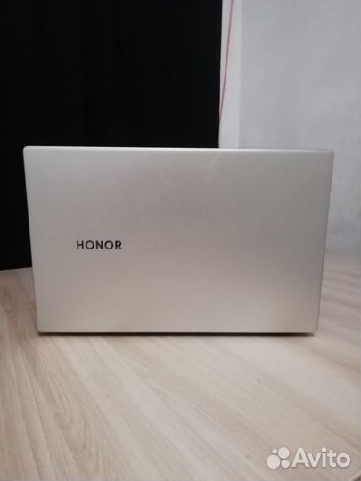 Ноутбук Honor MagicBook 15 серебристый