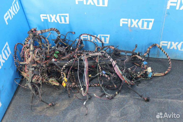 Проводка Mercedes-Benz M-Class (Мерседес М-класс)