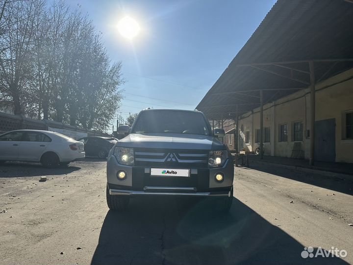 Mitsubishi Pajero 3.8 AT, 2007, 233 000 км