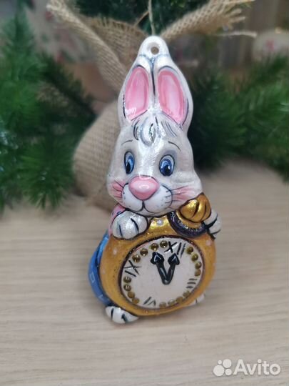 Елочные игрушки из фарфора