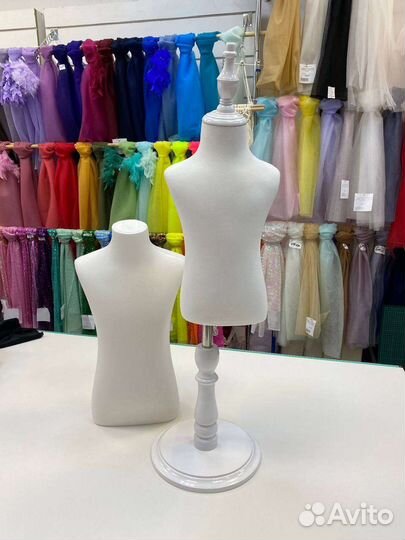 Манекен демонстрационный