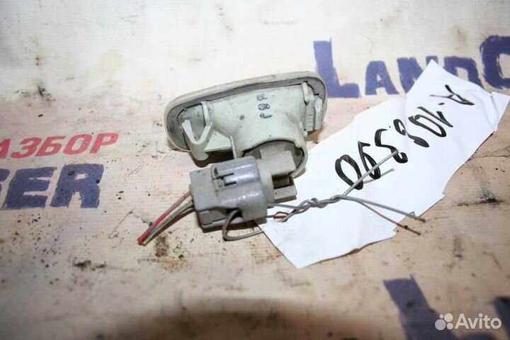 Указатель поворота левый для Toyota Land Cruiser 2