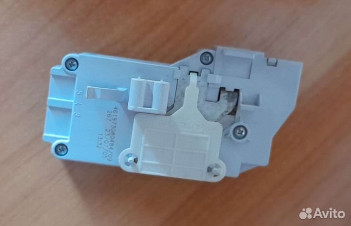 Замок на стиральную машину вирпол с вертикальной