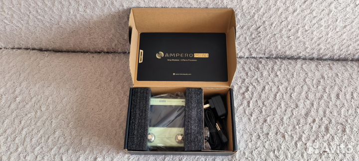Гитарный процессор hotone ampero mini