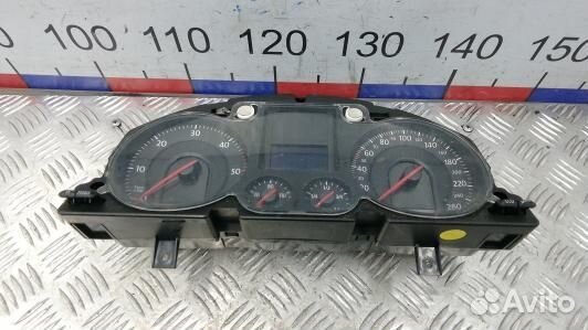 Щиток приборов volkswagen passat B6 (ADN13IT01)