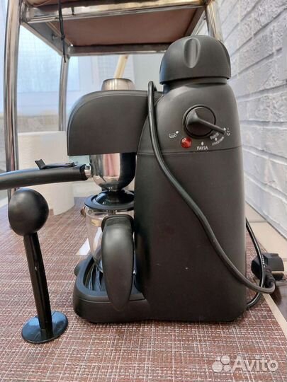 Кофеварка рожковая dexp