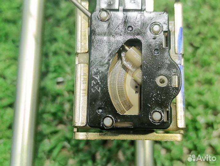 Датчик уровня топлива Mitsubishi Pajero Sport