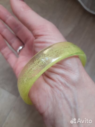 Браслет светящийся