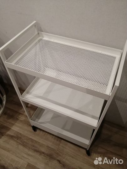 Этажерка IKEA Nissafors белая
