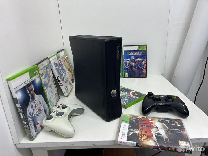 Xbox 360 S 250 GB