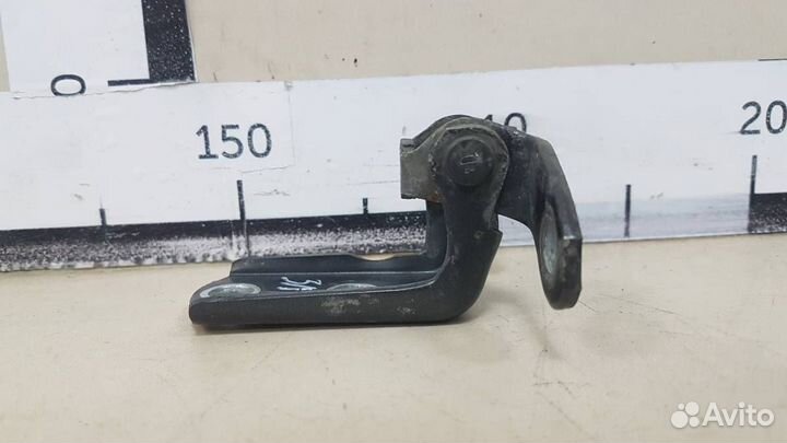 Петля двери задней левой нижняя Toyota Camry V40 2