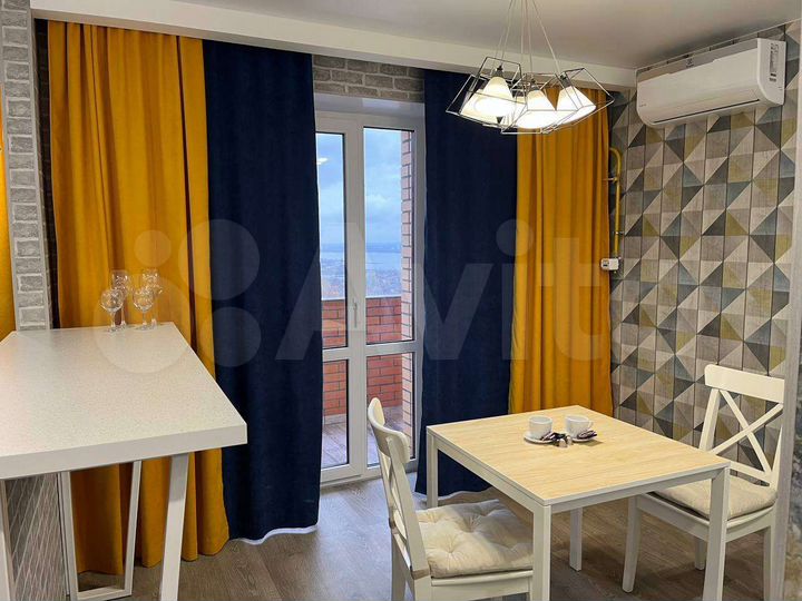 Квартира-студия, 38,4 м², 8/10 эт.