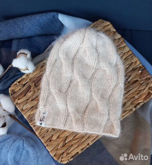Шапка женская вязанная