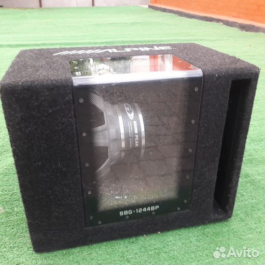 Сабвуфер Alpine SBG-1244BP