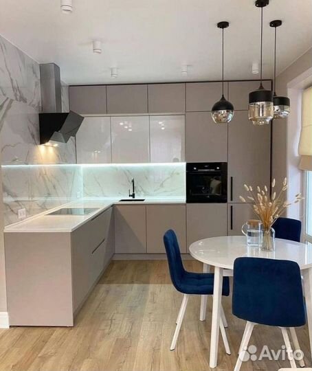 Модульная кухня в современном стиле