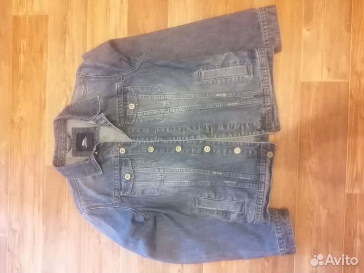 Джинсовая куртка