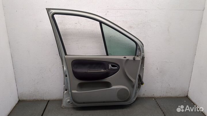 Стеклоподъемник электрический Renault Scenic, 2002