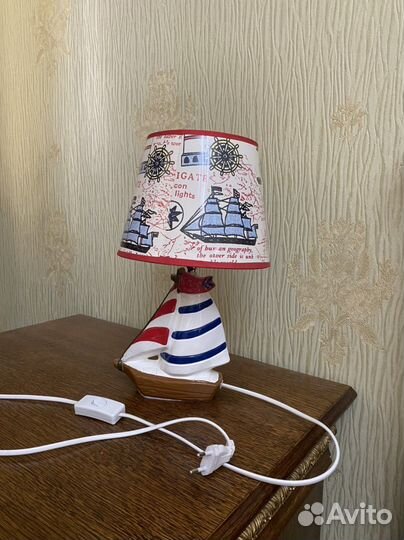Лампа настольная детская