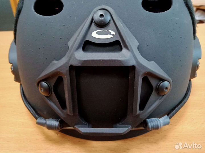 Шлем карбоновый OPS-core fast (США). Оригинал