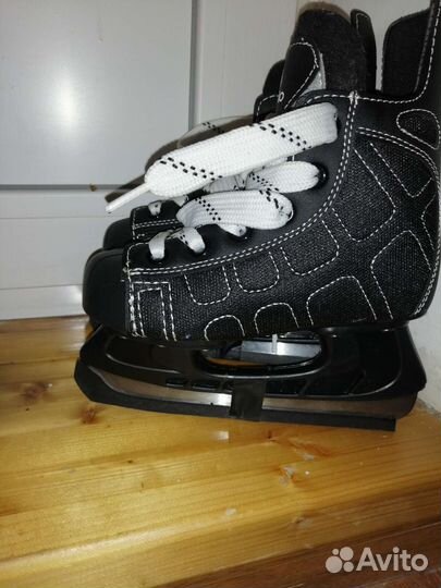 Коньки фигурные детские 18.5 см