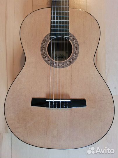 Классическая гитара Hohner HC06