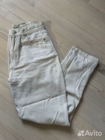 Джинсы женские