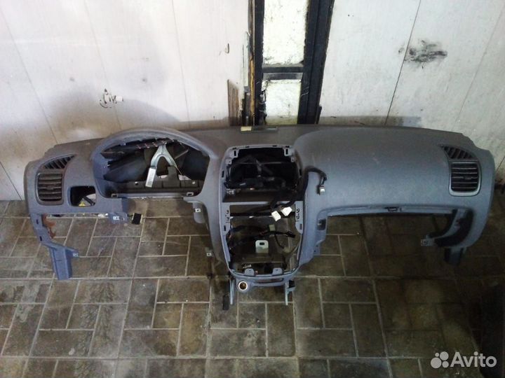 Панель hyundai accent торпедо