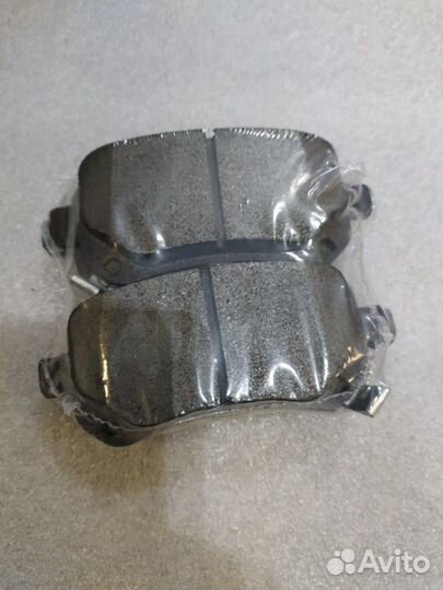 Колодки тормозные задние Chrysler, Dodge