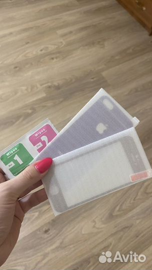 Защитные стекла