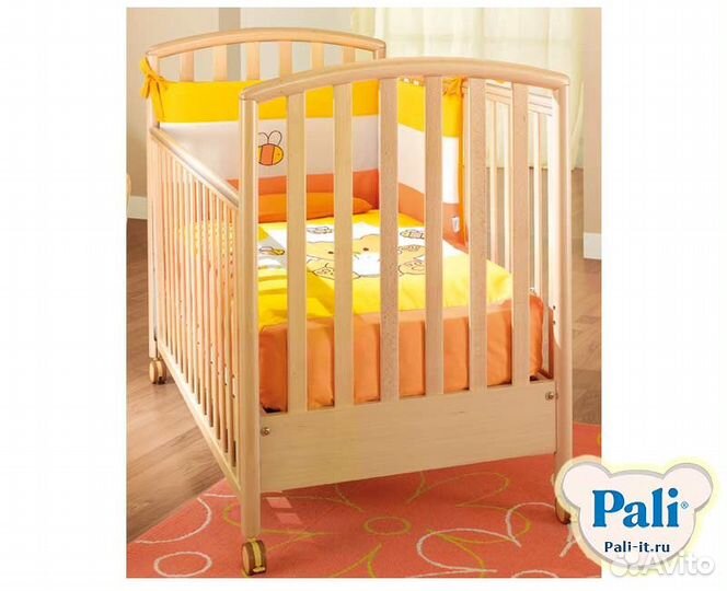 Детская кроватка pali