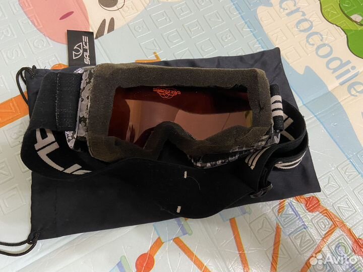 Горнолыжные очки