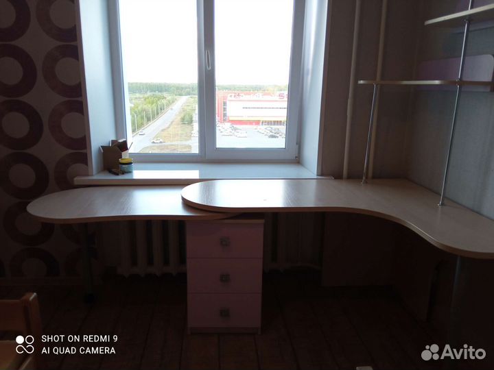 Угловой письменный стол бу