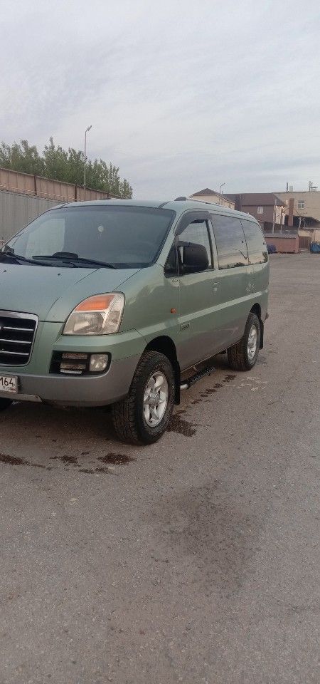 Hyundai H-1: фото владельца