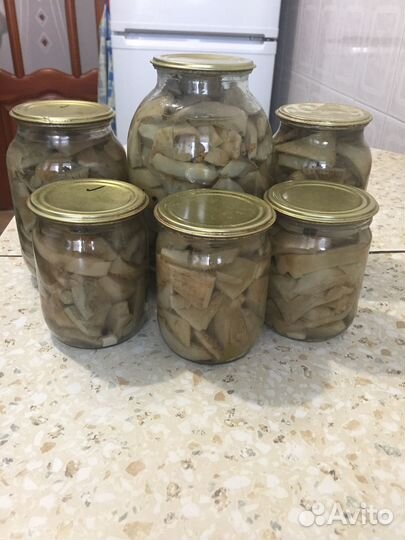 Грузди белые соленые